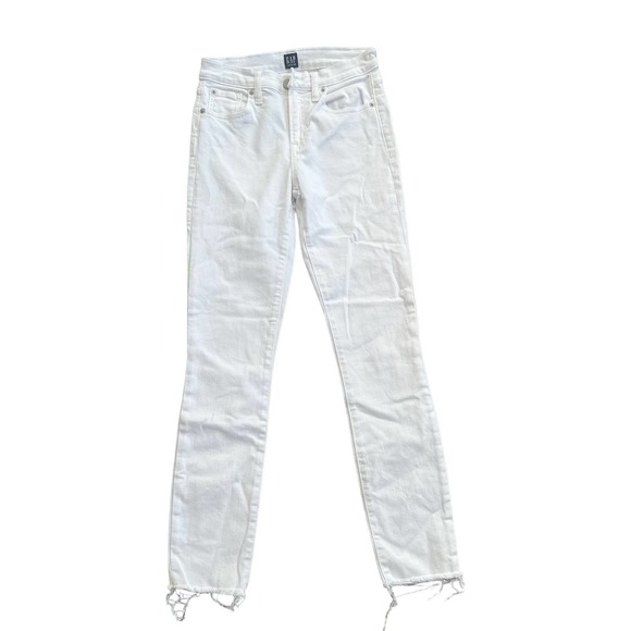 GAP Denim - Gap size 25R True Skinny White Denim Jeans